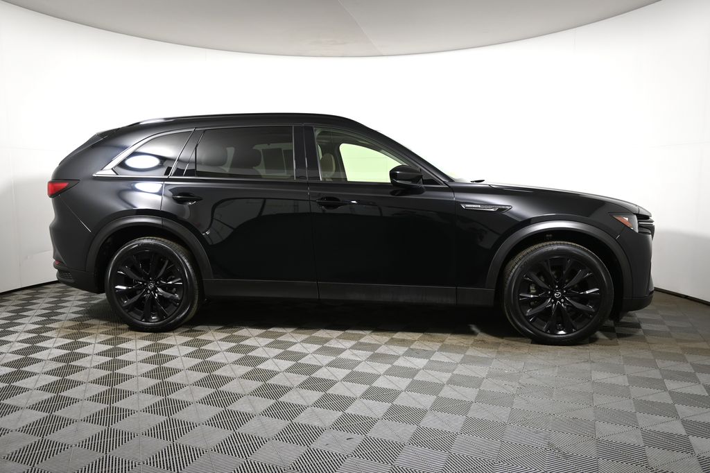 Thumbnail: 2025 Mazda CX-90 - 8