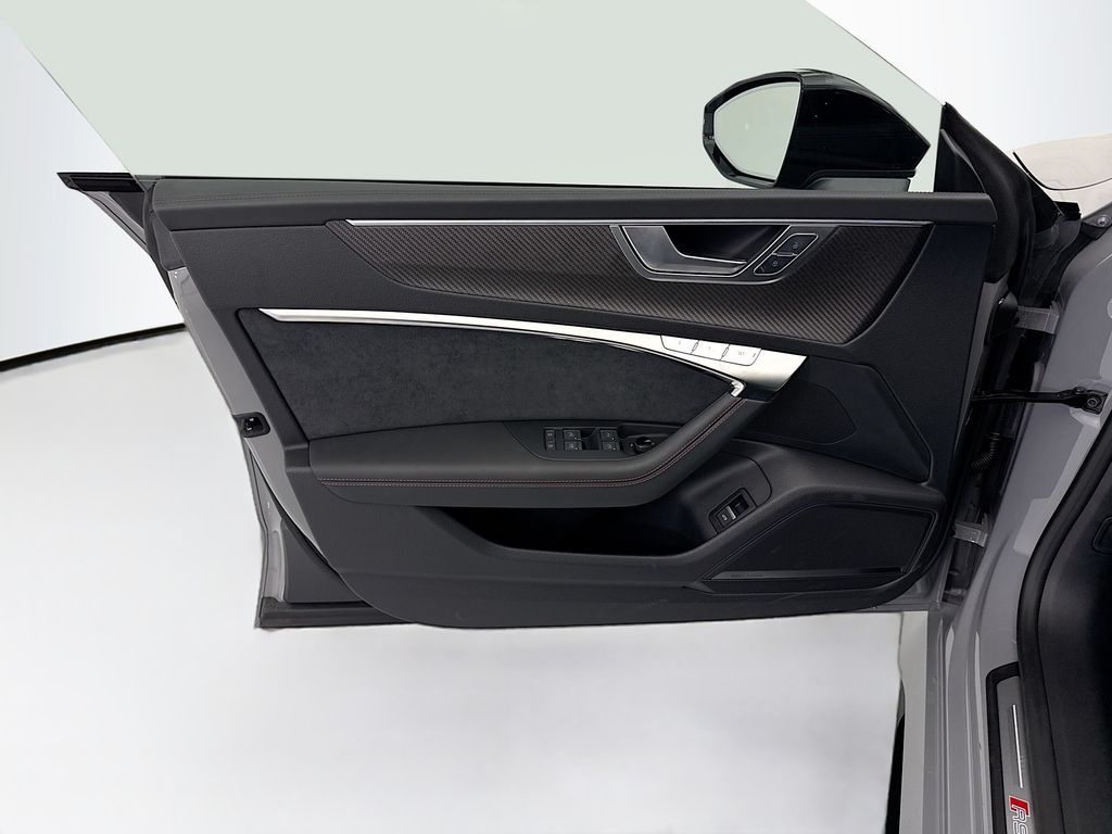 Thumbnail: 2026 Audi RS 7 - 23