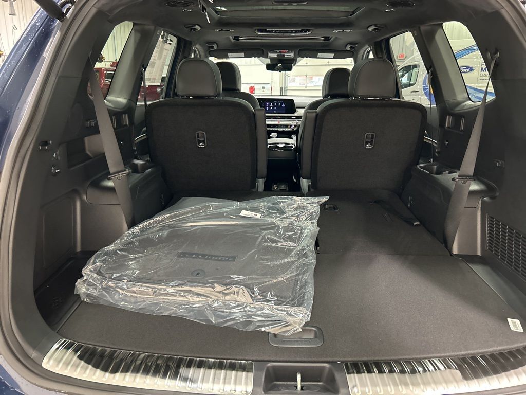 new 2025 Kia Telluride car, priced at $54,233