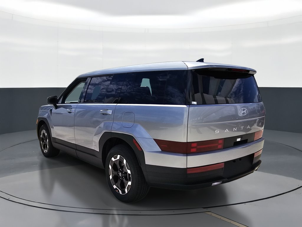 New 2027 Silver Hyundai SE image 4