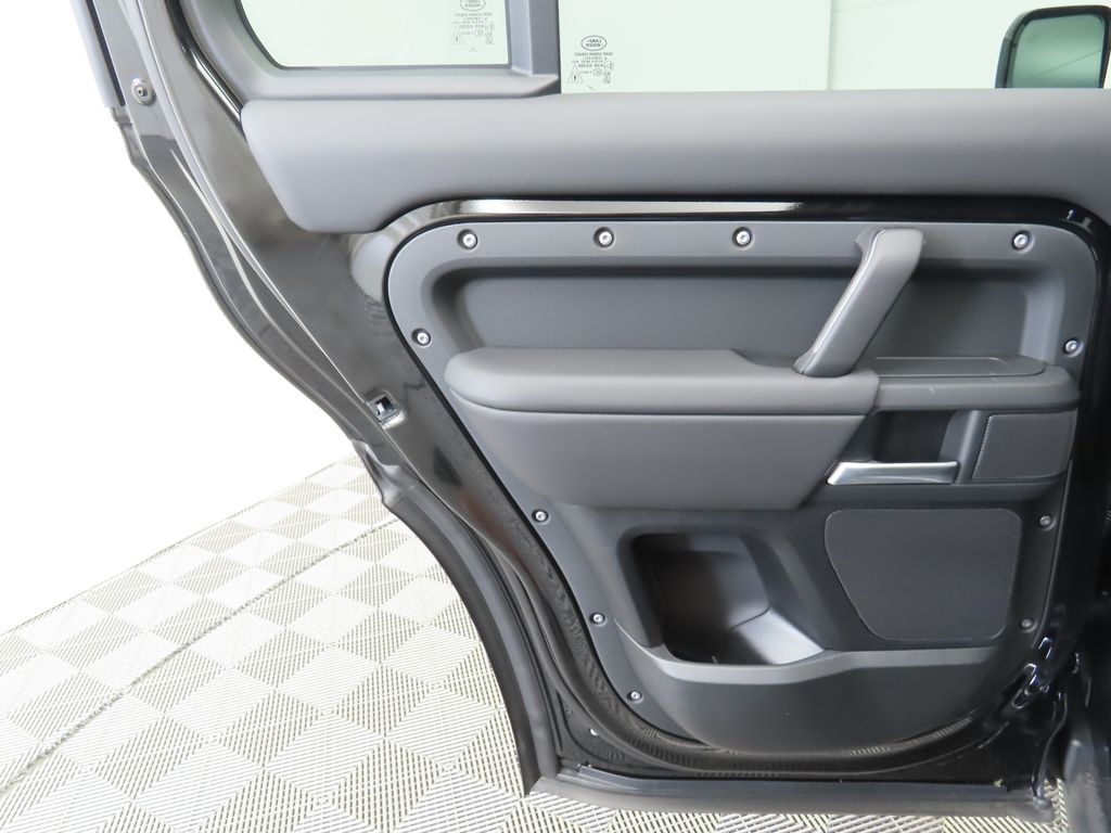 Thumbnail: 2025 Land Rover Defender - 26