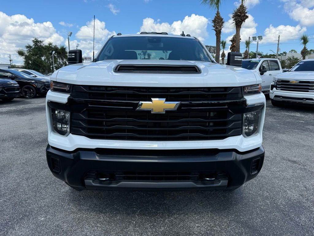 2024 Chevrolet Silverado 3500HD Work Truck 3