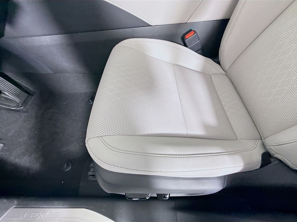 Thumbnail: 2026 Lexus RX - 21