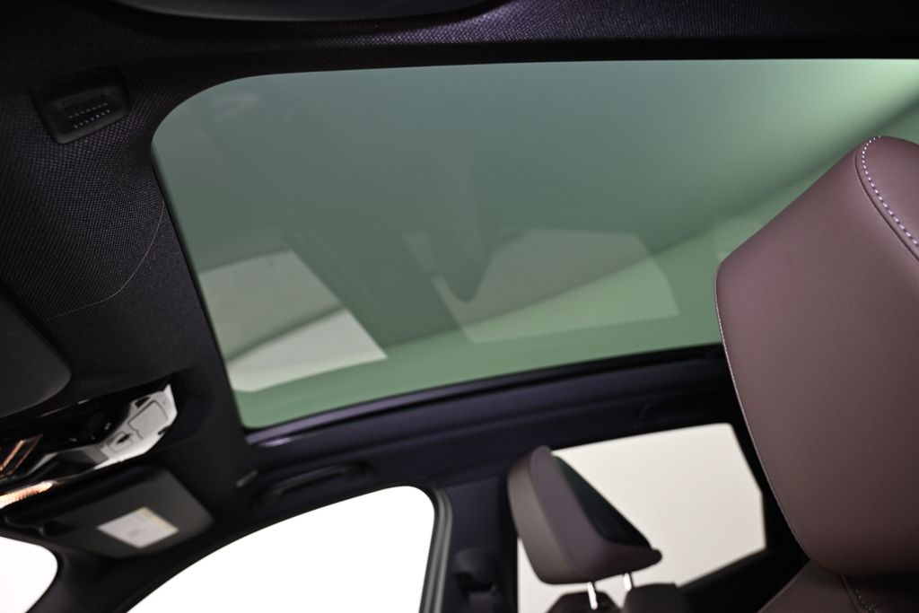 Thumbnail: 2025 BMW X3 - 20