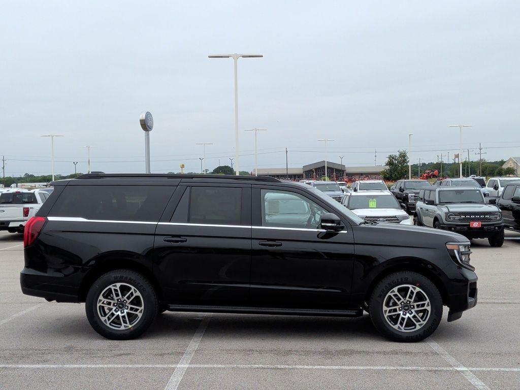 2026 Ford Expedition Max Active - 8