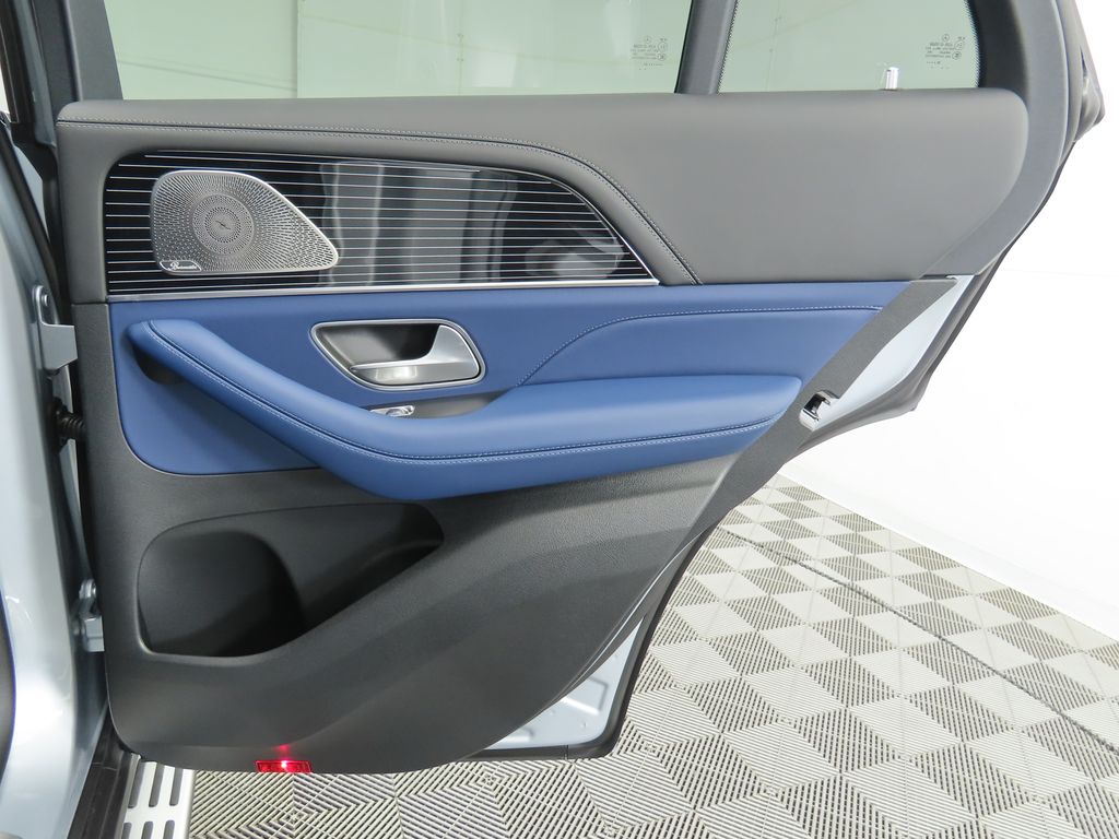 Thumbnail: 2026 Mercedes-Benz GLE - 29