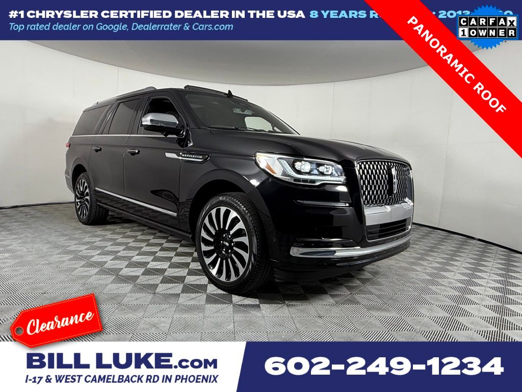 Infinite Black Metallic Clearcoat 2023 Lincoln Navigator L Black Label 4WD SUV / Crossover Four-Wheel Drive Automatic