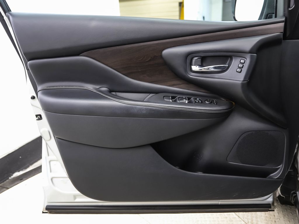 Thumbnail: 2020 Nissan Murano - 9