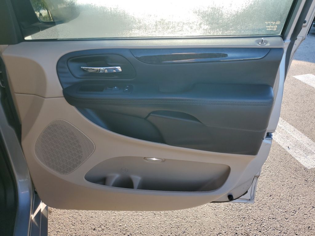 Used Car 2013 Dodge Grand Caravan  Se For Sale Under $10,000 In Austin, Texas