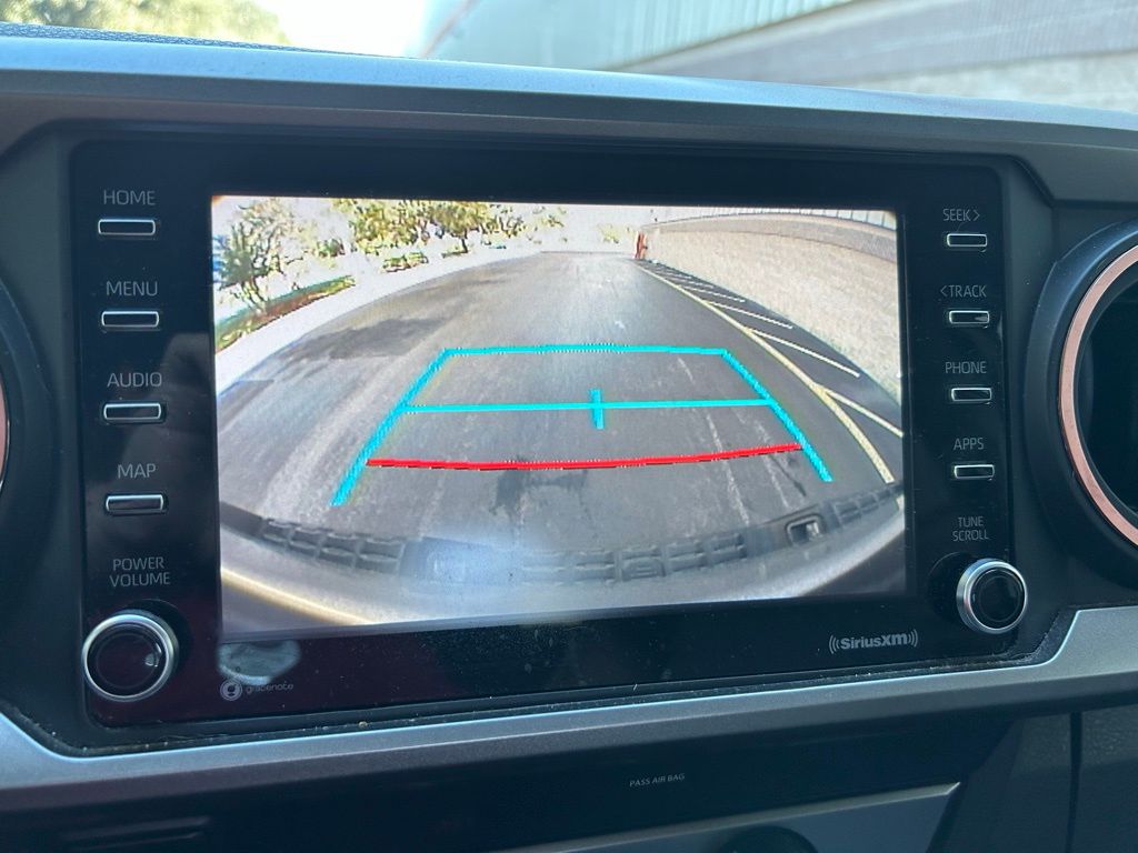 Thumbnail: 2020 Toyota Tacoma - 25