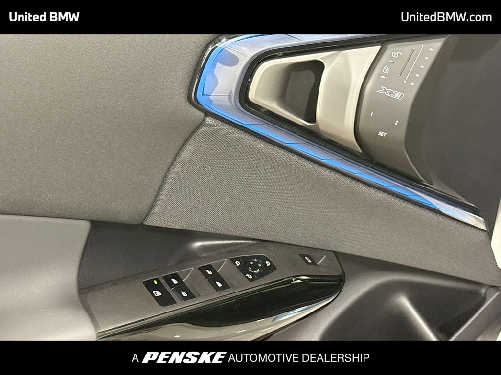 Thumbnail: 2026 BMW X3 - 3