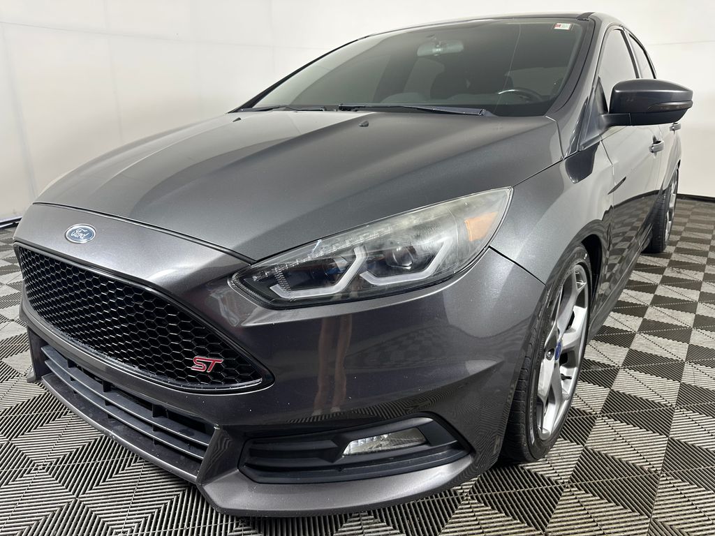 2017 Ford Focus ST - Main Image
