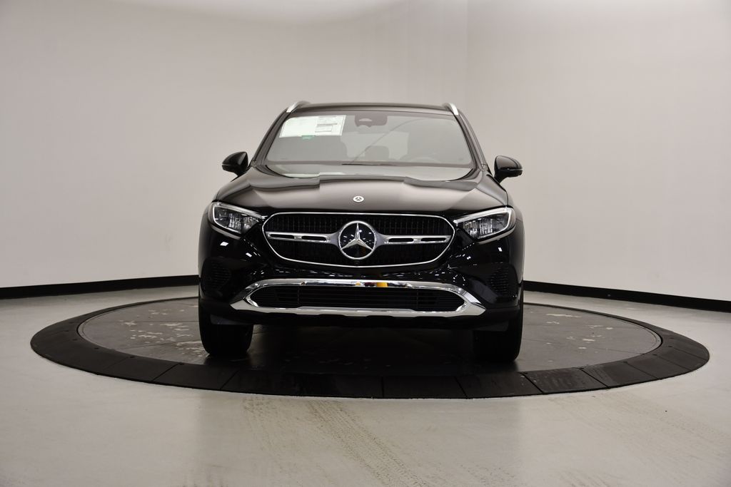 2025 Mercedes-Benz GLC 350 8