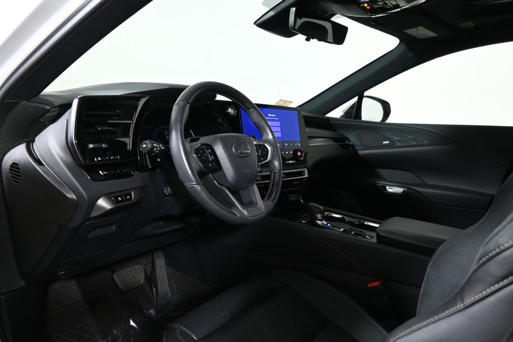 Thumbnail: 2024 Lexus RX - 15