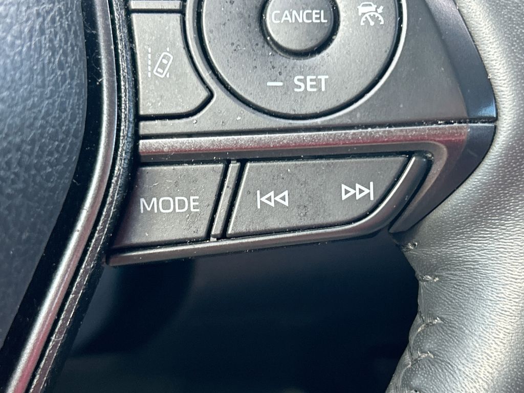 Thumbnail: 2024 Toyota Camry - 17