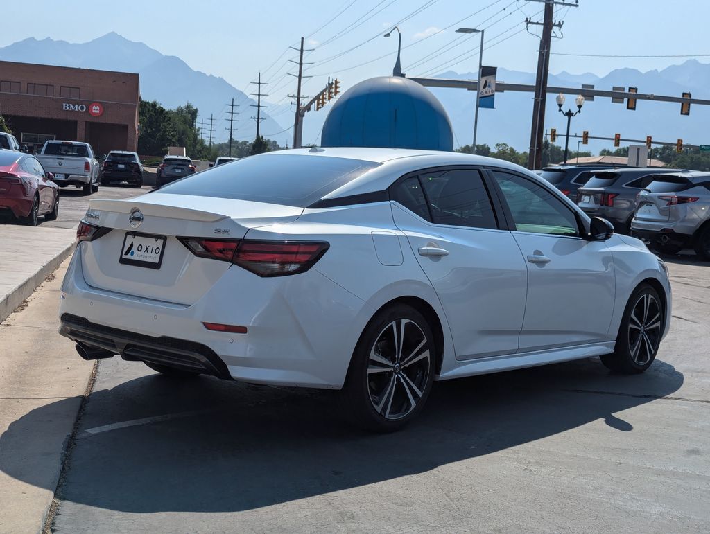 2023 Nissan Sentra SR 4