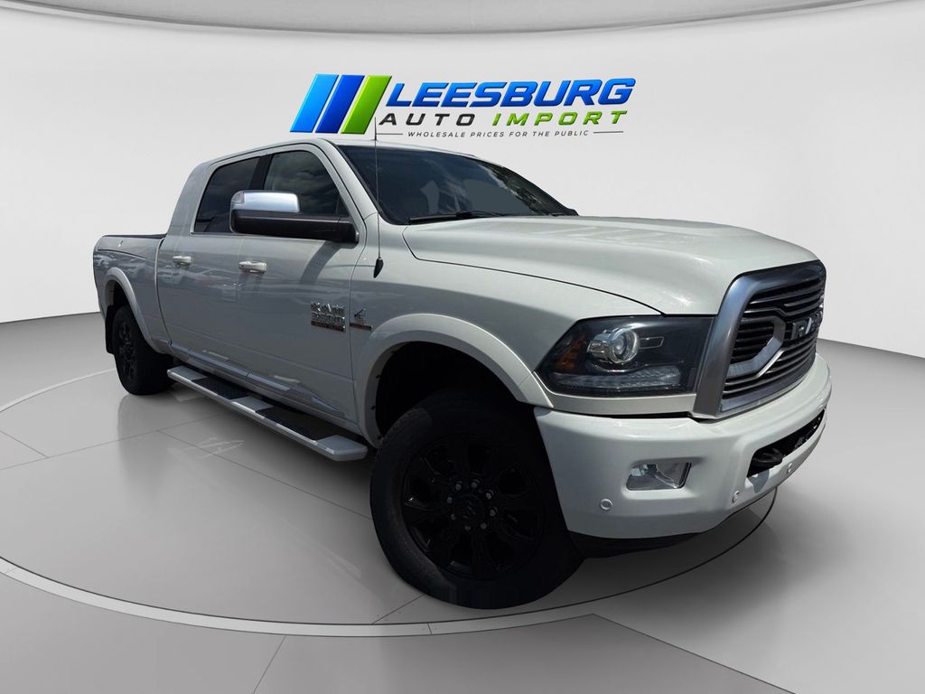 Pearl White 2018 RAM 3500 Pickup Truck Four-Wheel Drive 6-Speed Automatic