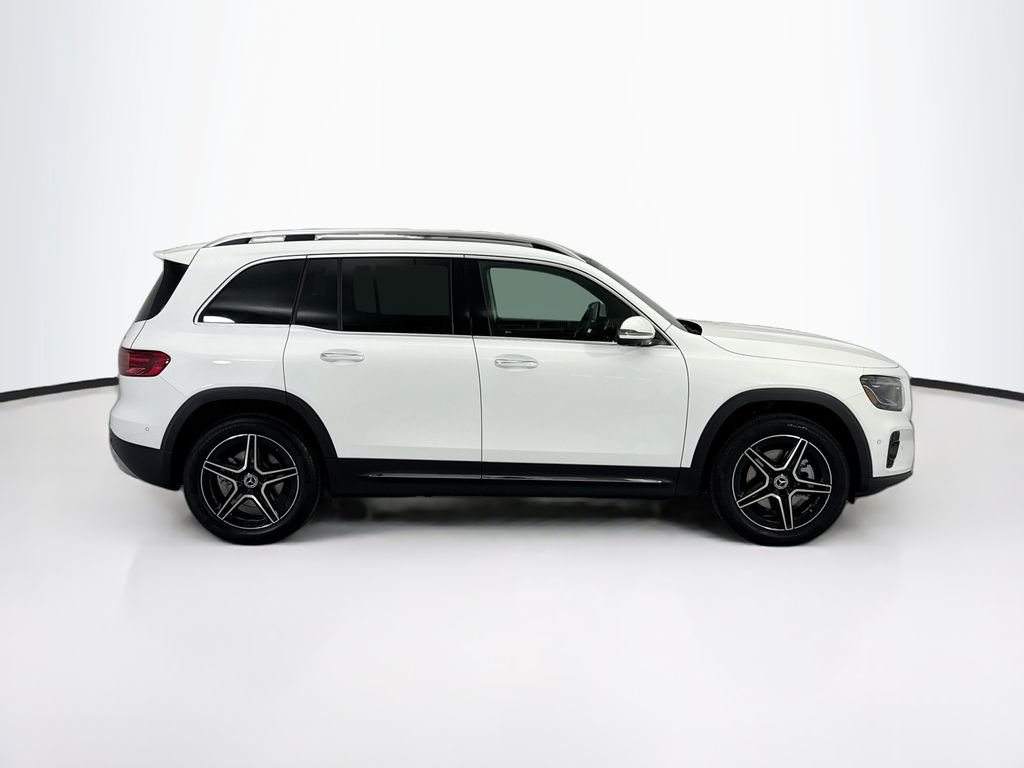 Used 2026 White Mercedes-Benz GLB 250 image 4