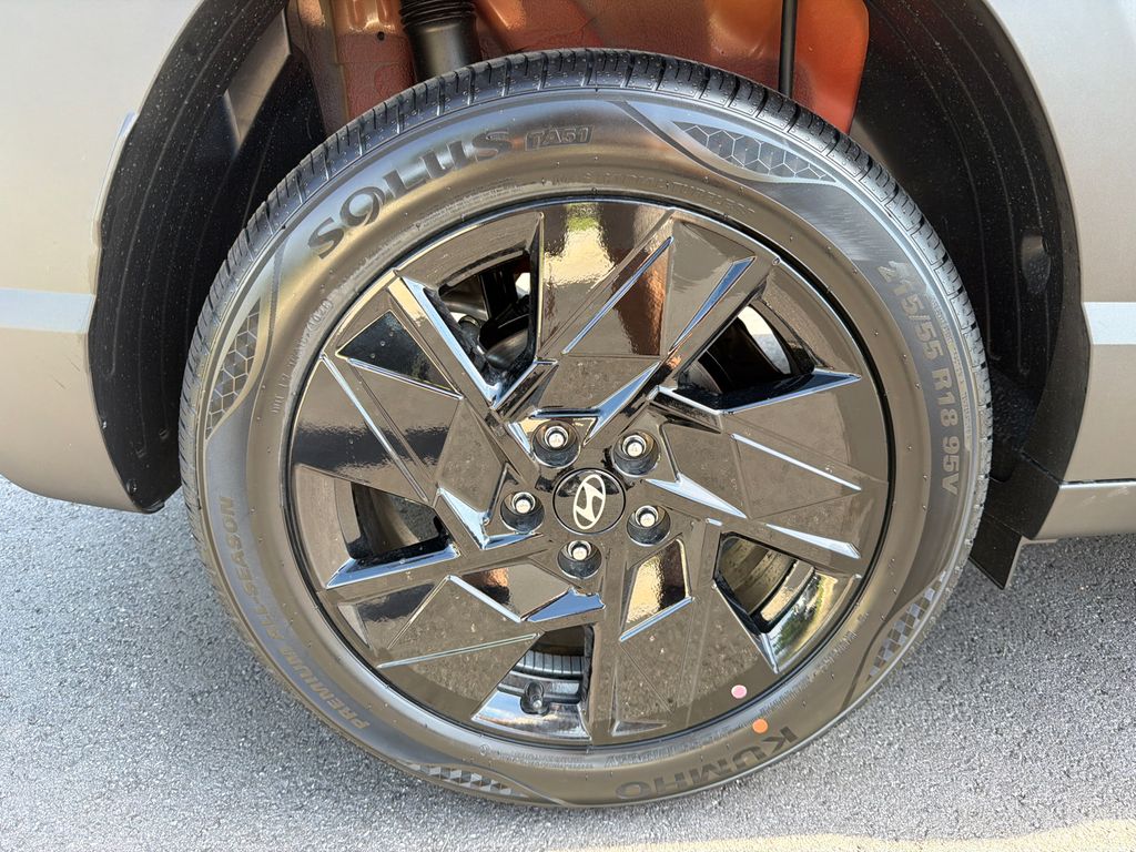 New 2026 Orange Hyundai SEL Sport image 18