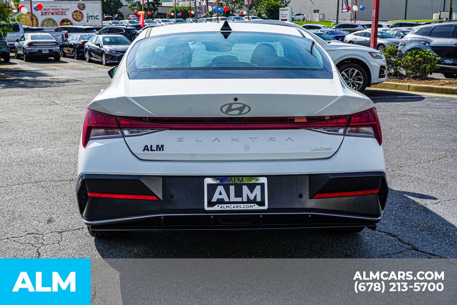Used 2024 White Hyundai Limited image 11