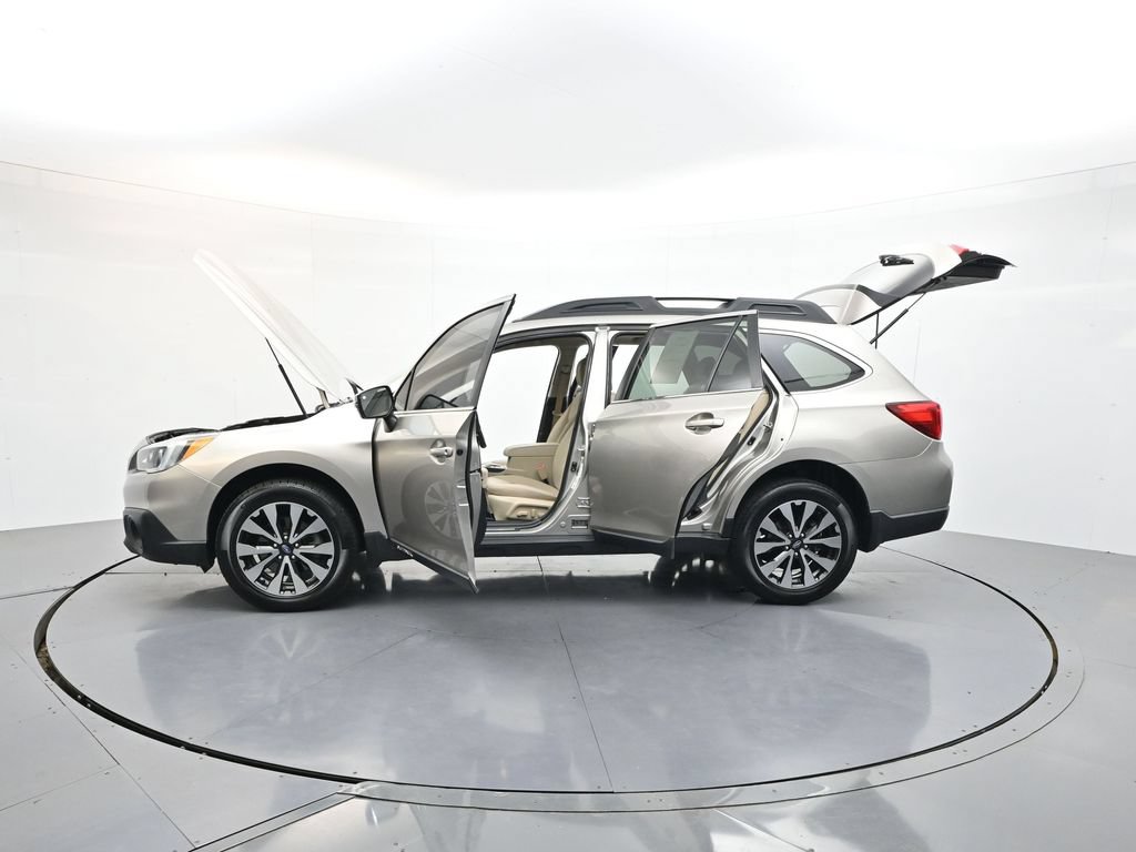 Used 2017 Gray Subaru 3.6R image 28