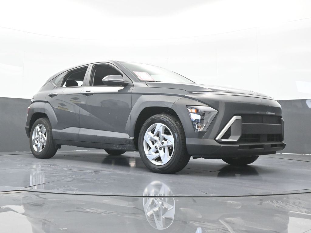 Used 2024 Ecotronic Gray Pearl Hyundai SE image 64