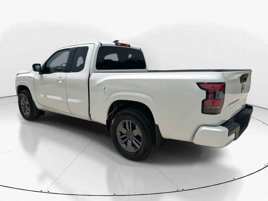 2025 Glacier White Nissan Frontier SV RWD Truck