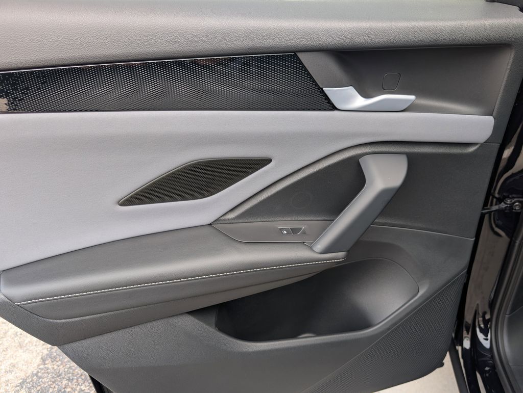 2026 Volkswagen Tiguan 2.0T SE Black at DeMontrond Auto Country