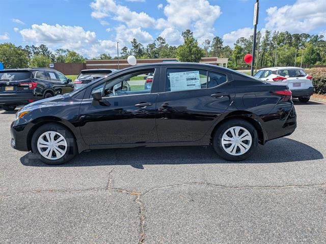 New 2025 Nissan Versa Sedan