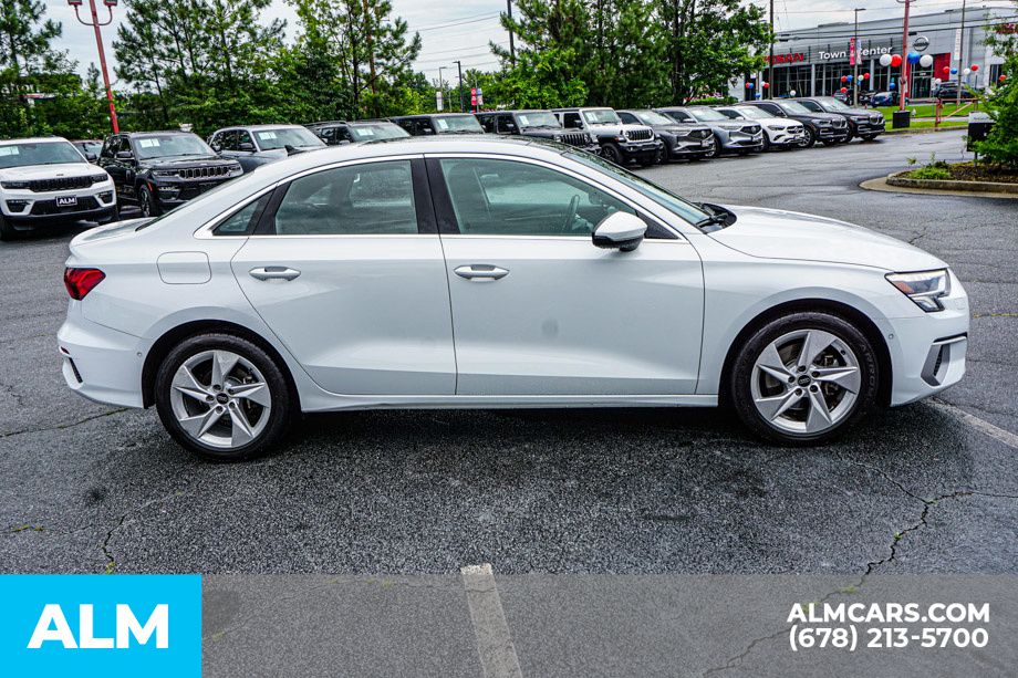 Used 2024 Silver Audi  image 9