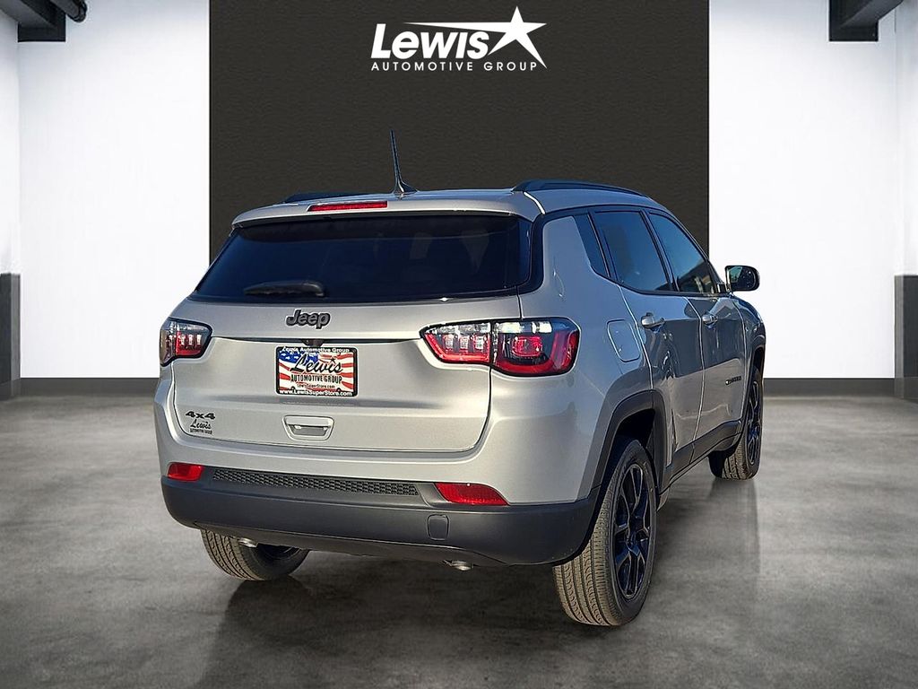 New 2026 Jeep Compass Latitude For Sale in Farmington, AR