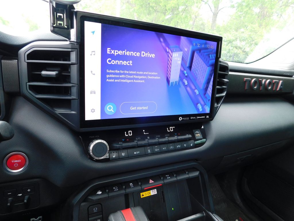 Thumbnail: 2022 Toyota Tundra - 10