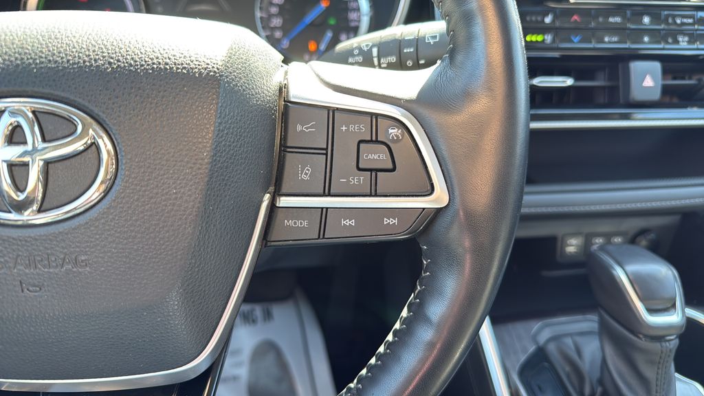 2022 Toyota Highlander Hybrid