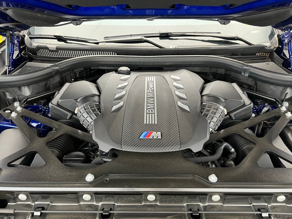2023 BMW X5 M 6