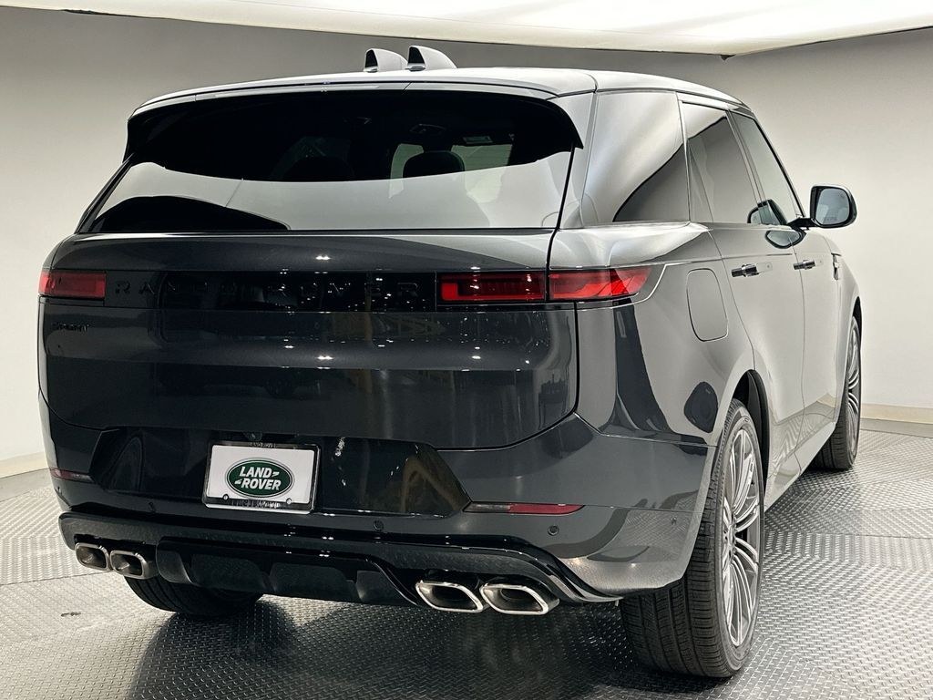 2025 Land Rover Range Rover Sport Dynamic 3