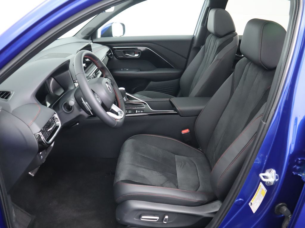 Thumbnail: 2025 Acura ADX - 20