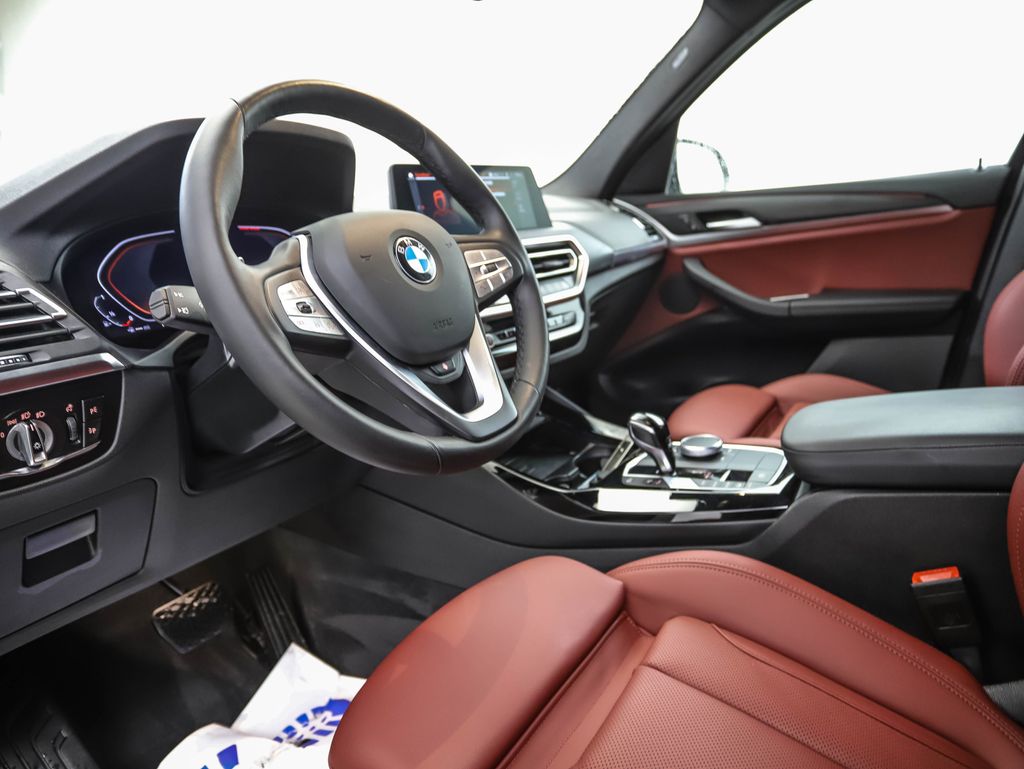 Thumbnail: 2023 BMW X3 - 10