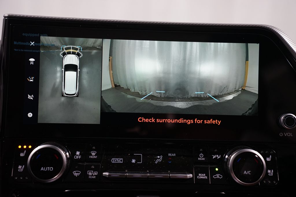 Thumbnail: 2026 Toyota Highlander - 20