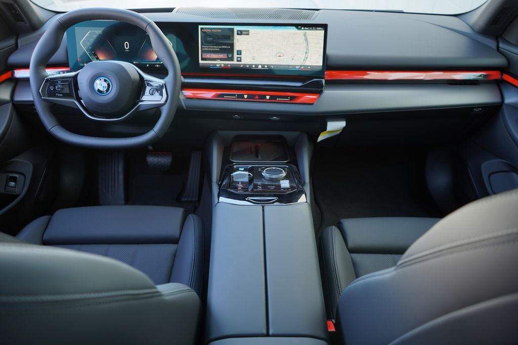 2024 BMW i5 eDrive40 14