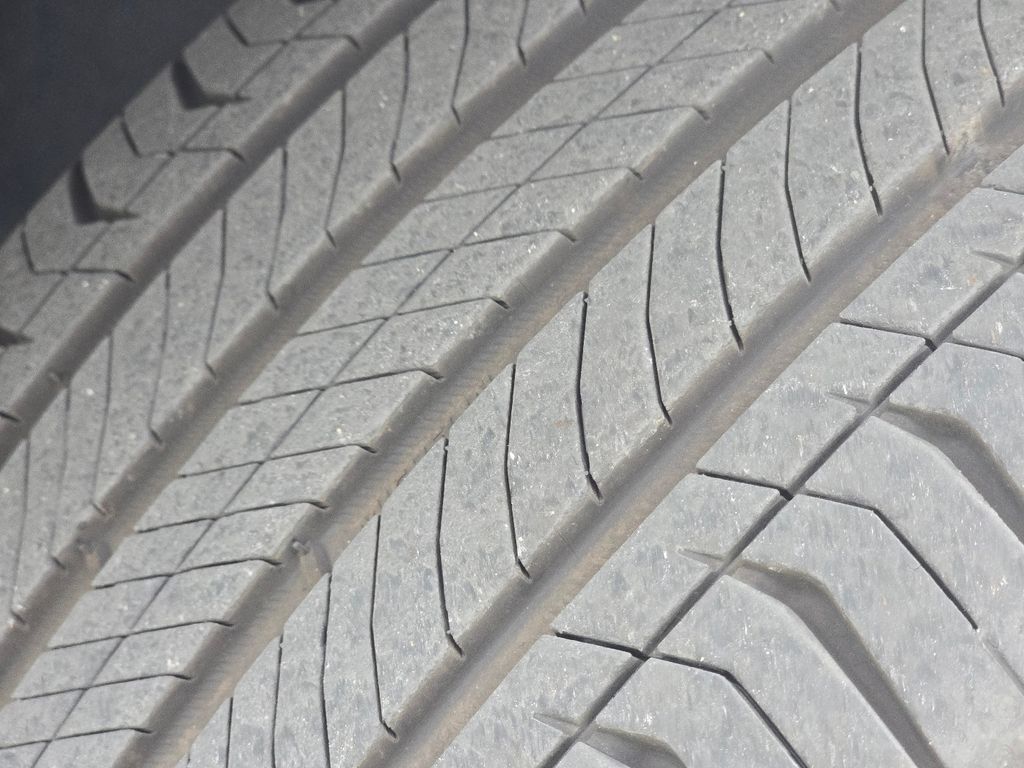 Certified Used 2026 Blue Mercedes-Benz GLC 300 image 12