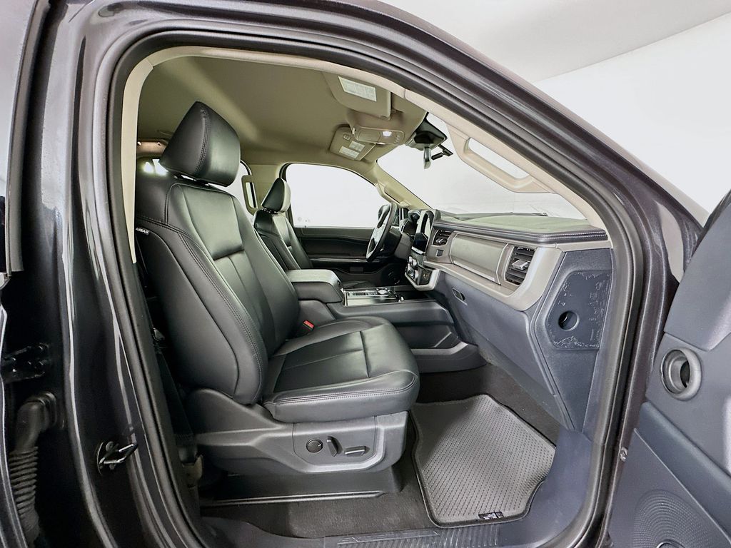 Thumbnail: 2024 Ford Expedition - 30