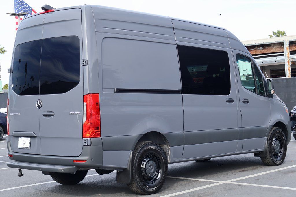 Thumbnail: 2026 Mercedes-Benz Sprinter - 2