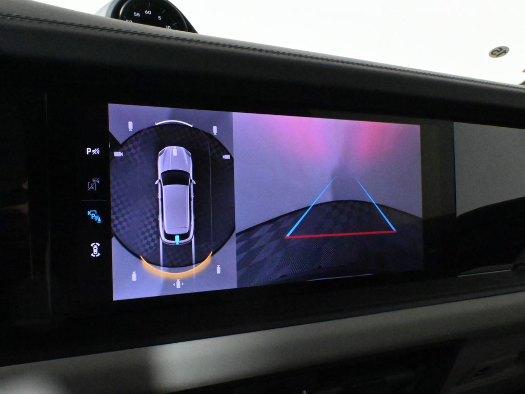 Thumbnail: 2026 Porsche Cayenne - 27