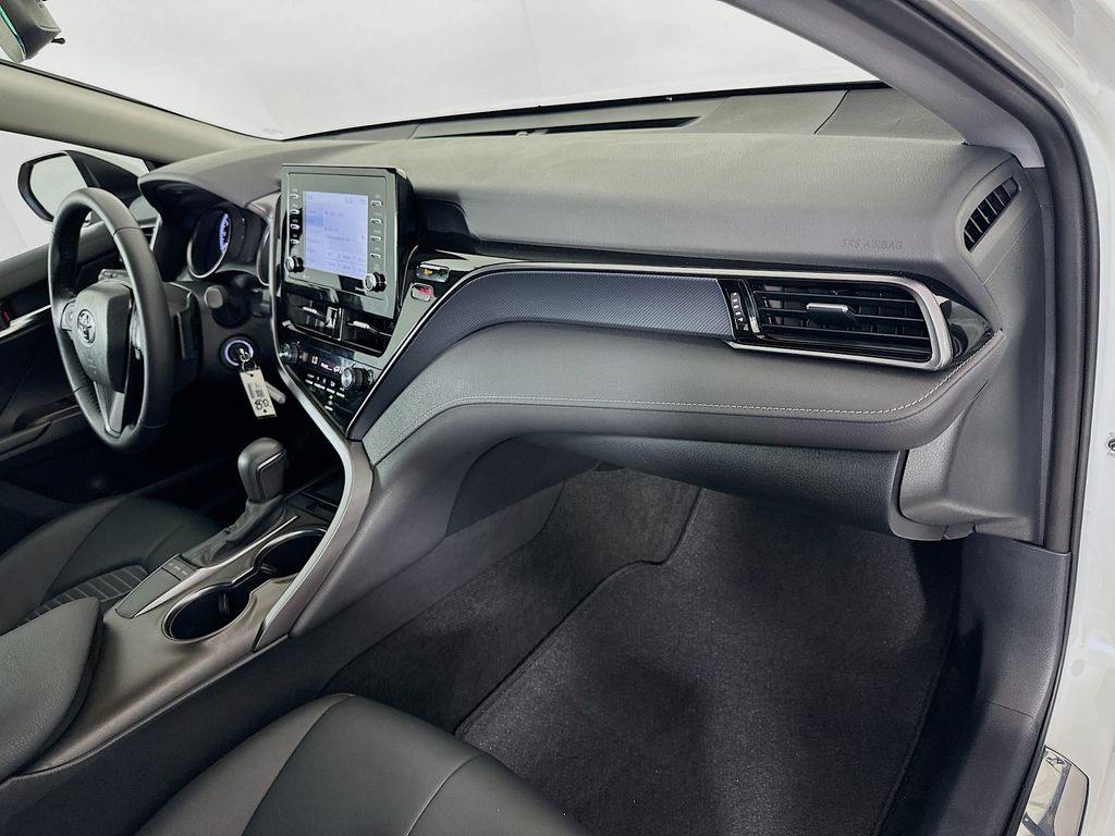 Thumbnail: 2024 Toyota Camry - 27