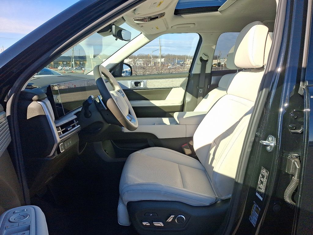 Thumbnail: 2024 Hyundai Santa Fe - 17