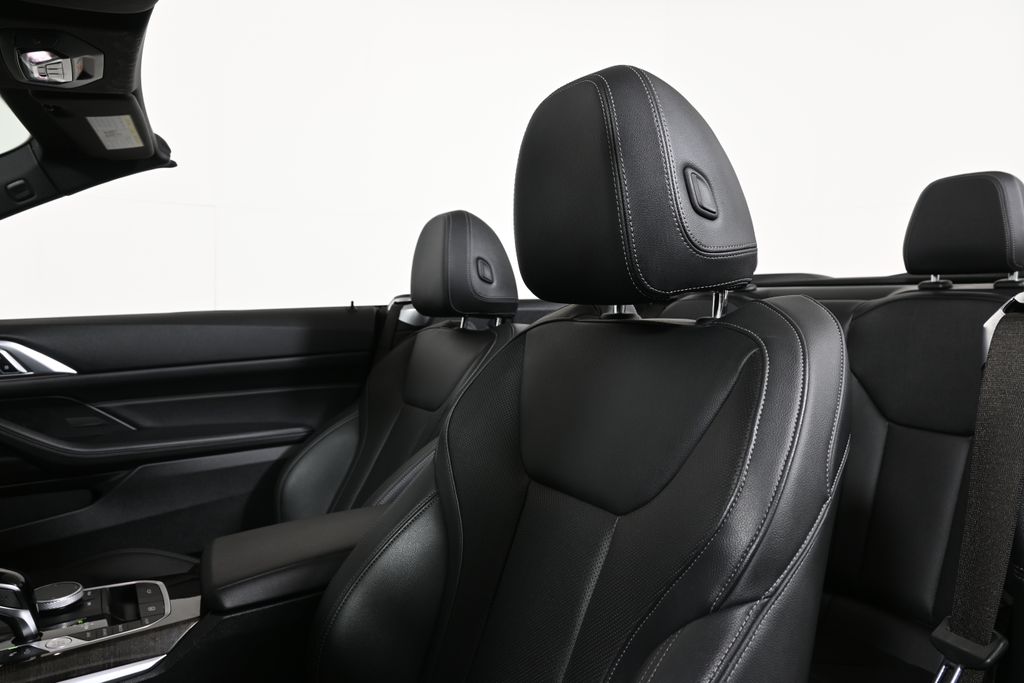 Thumbnail: 2023 BMW 4 Series - 24