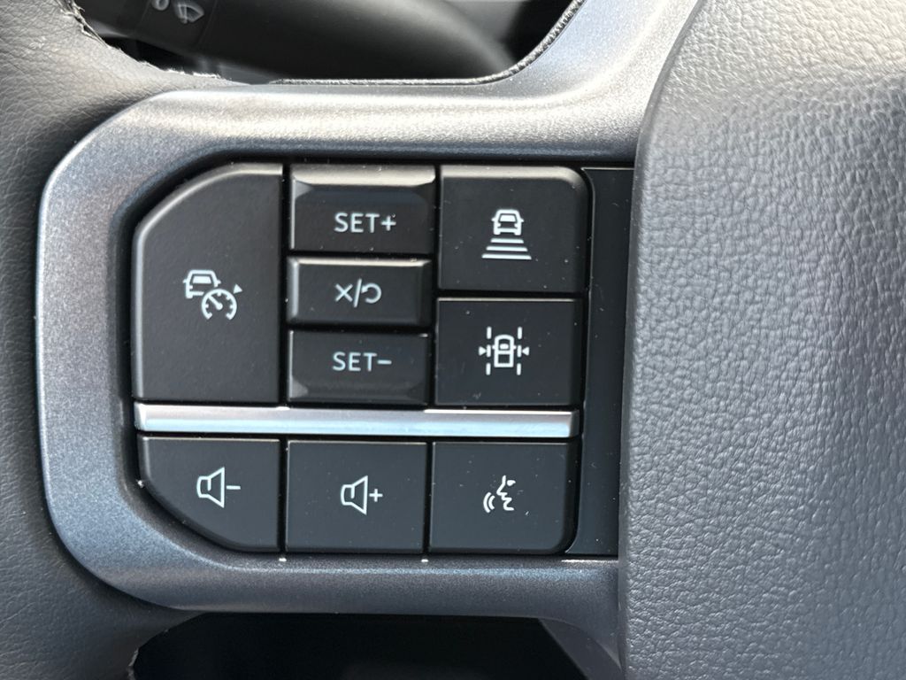 New 2026 Black Ford XLT image 32