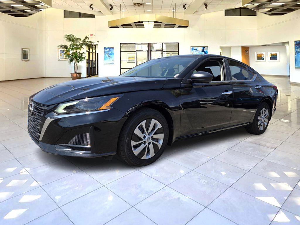2025 Nissan Altima 2.5 S FWD