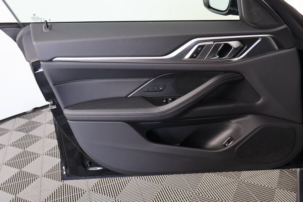 Thumbnail: 2023 BMW i4 - 12
