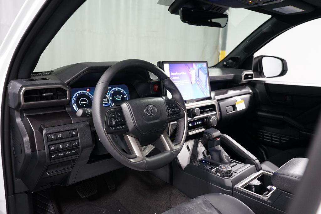 Thumbnail: 2025 Toyota 4Runner - 12